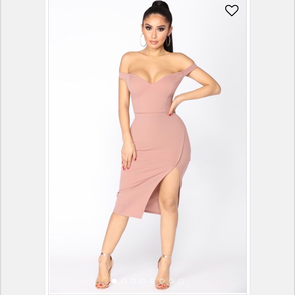 Fashion nova “Taliyah off shoulder dress”-mauve